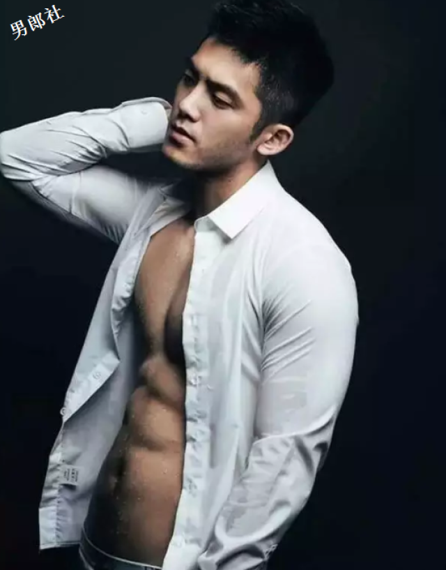 台湾版《红楼梦》预告,大尺度超《三十儿立》