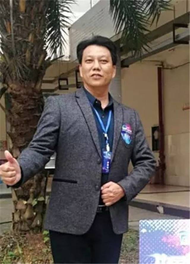玉林市新的社会阶层人士十大杰出代表,为这两位容县人投上一票!