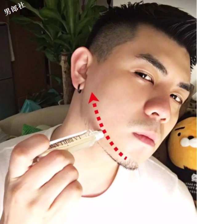 台湾版《红楼梦》预告,大尺度超《三十儿立》