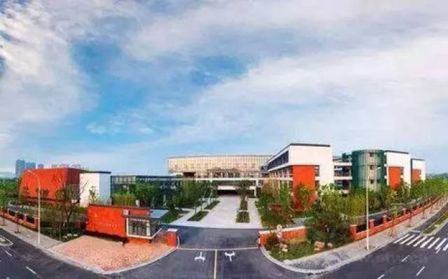 山高级中学实验学校&江苏省锡山高级中学 锡山区的无锡市锡山实验小学