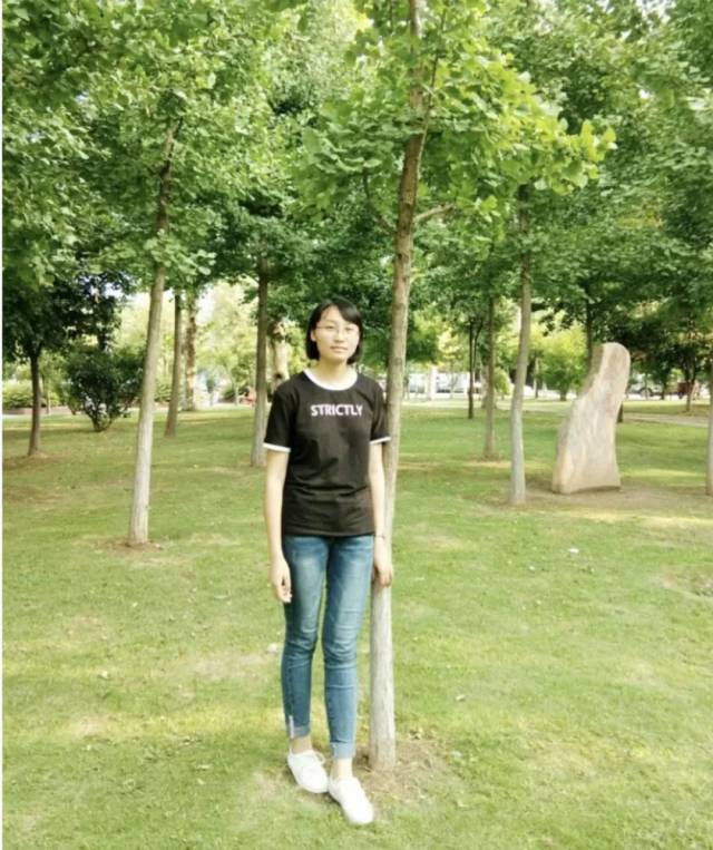 狂拽酷炫!获评“世界无限元宝网页游戏私服”的湖大女生再获“环球特级记忆大