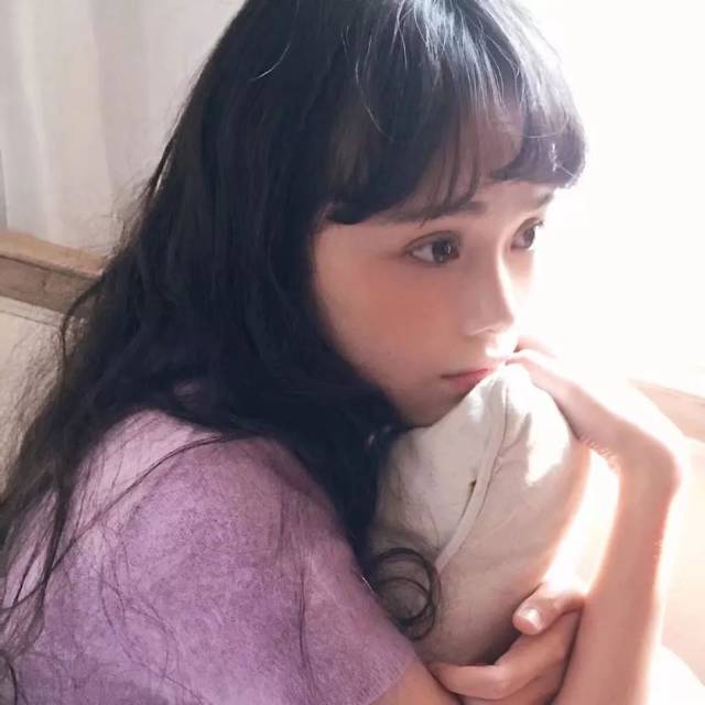 ▼ 女生头像 没事早睡觉 有空多努力