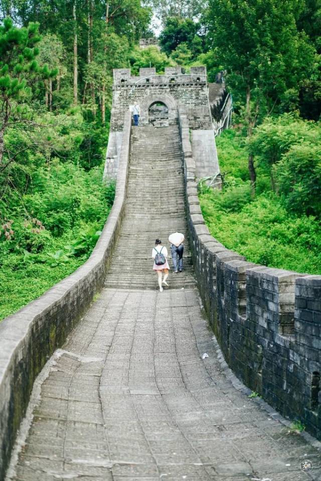 深圳龙岗求水山公园:一比一仿制长城,还有超美夜景!