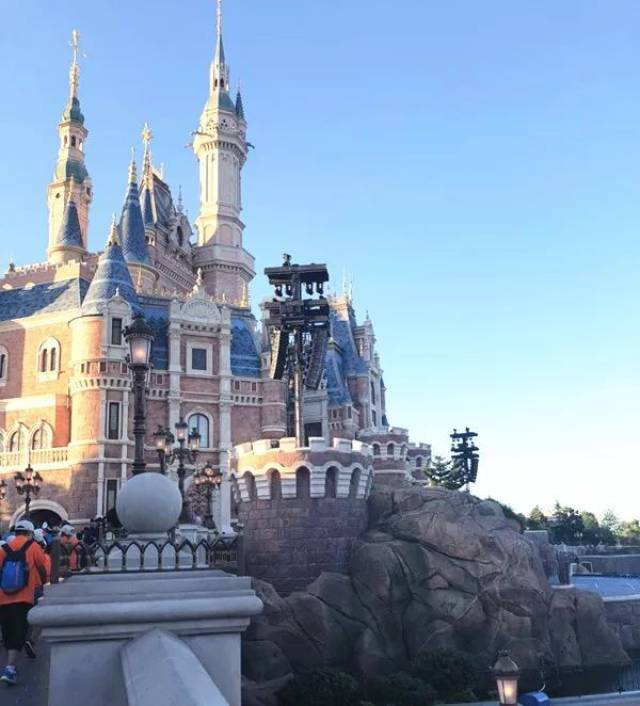 公主的家园:上海迪士尼乐园奇幻童话城堡