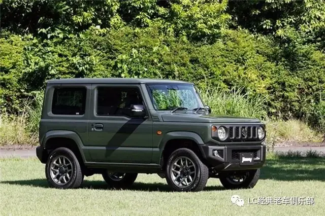 新款的吉姆尼来了,小硬汉的外形会让你也想来一辆