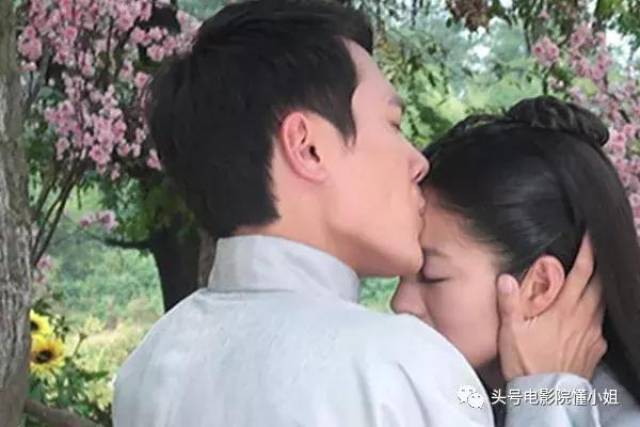 冯绍峰婚前是吻戏之王杨幂曾批他加吻戏他却说有个女星下不去嘴