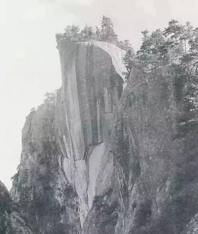 分享一组老照片丨1935年华山