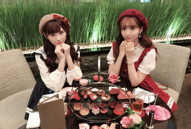 两大暗黑女王同框!三上悠亚为台湾演唱会拉票!桥本有菜助阵!