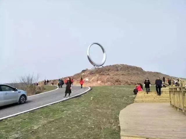 凤垭山天乐谷景区