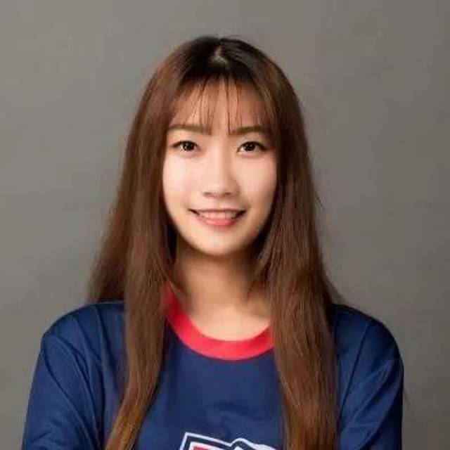 ���ٽ�ɢ���ֱ����ά���й�Ψһһ֧Ů��CS:GOս����;���