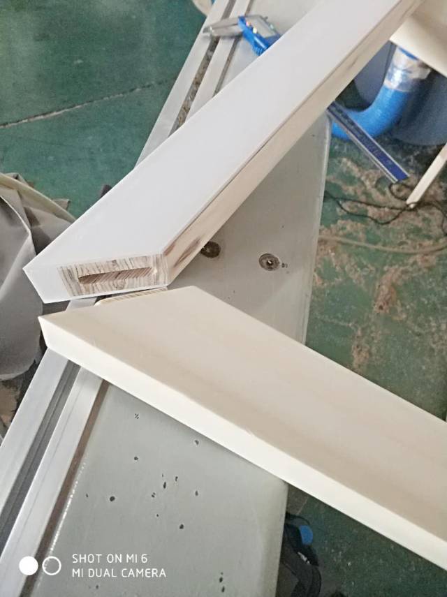 有了这台燕尾榫机开榫机 木工师傅即将要下岗