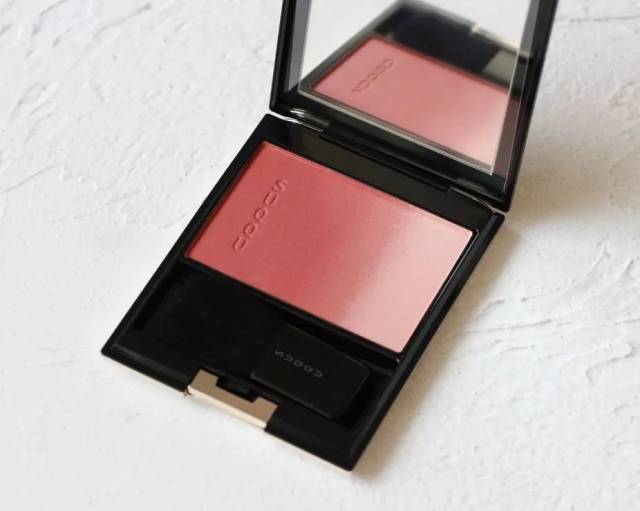 仔细看了赵丽颖和冯绍峰的结婚证,难道赵丽颖