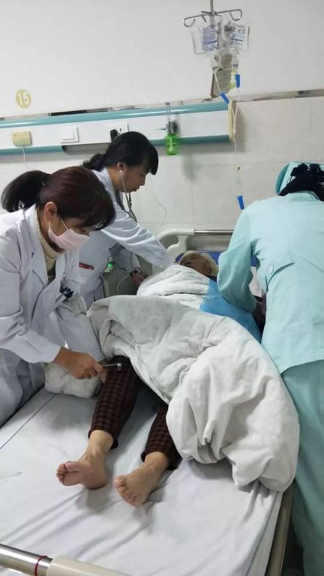 规范流程 争名夺秒 | 八五二农场医院成功为两例急