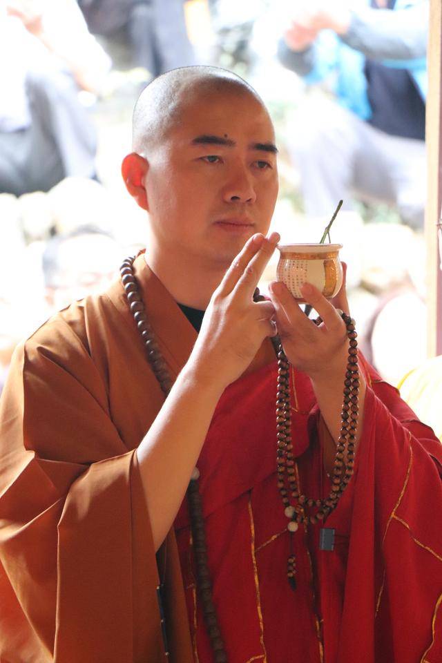 苏州太湖畔石壁永慧禅寺隆重举行千手观世音菩萨圣像开光法会