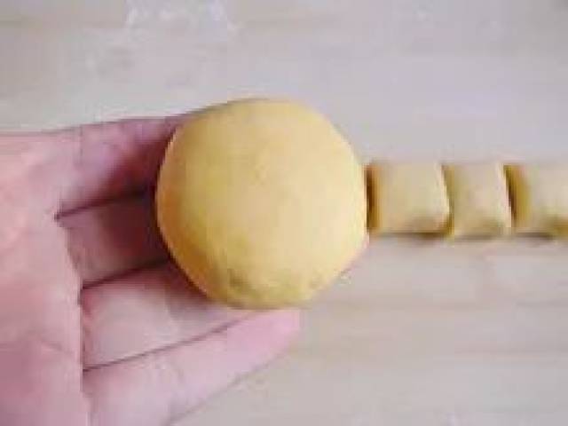 在家怎么做红豆沙小丸子 2771da8a58604b6eb802855c569d9814.jpeg