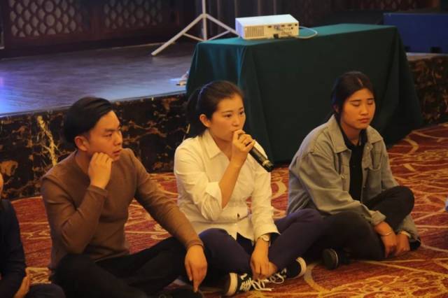 ����Ա��̬�������������š����ز�Ӫ���ɳ�ѵ��Ӫ����ѵ�γ�Բ��