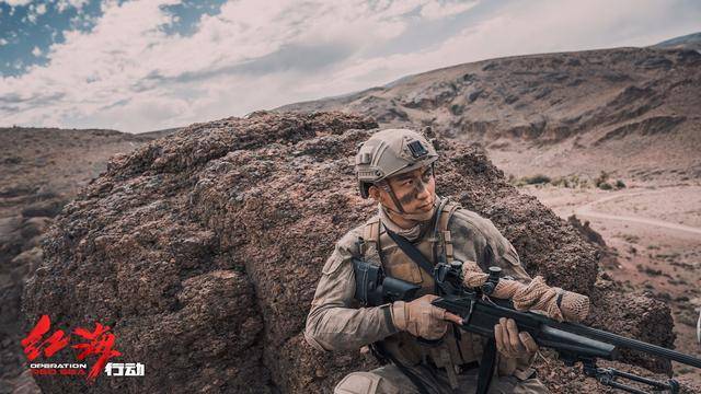 中国狙击之王,19岁参军32天击毙214个敌人,自