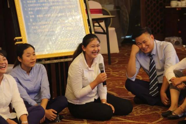 ����Ա��̬�������������š����ز�Ӫ���ɳ�ѵ��Ӫ����ѵ�γ�Բ��