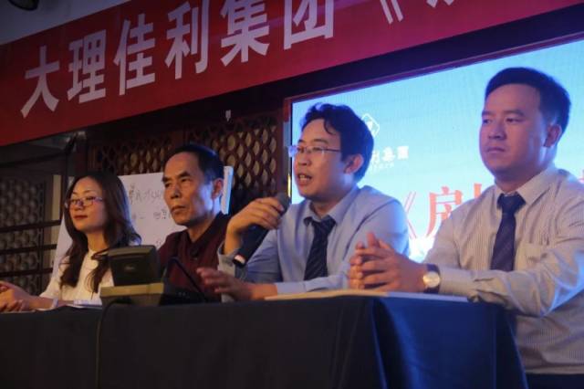 ����Ա��̬�������������š����ز�Ӫ���ɳ�ѵ��Ӫ����ѵ�γ�Բ��