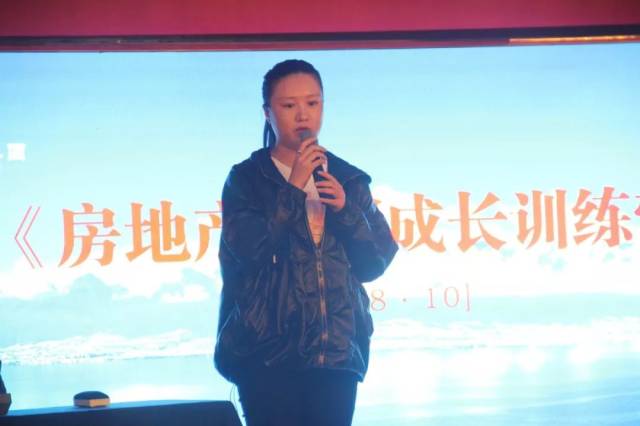 ����Ա��̬�������������š����ز�Ӫ���ɳ�ѵ��Ӫ����ѵ�γ�Բ��