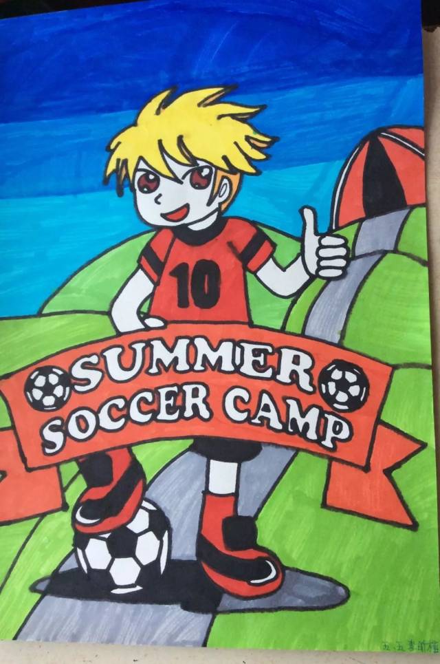 瞧,主题活泼轻快的足球绘画很好的诠释了同学们对足球运动的热爱!