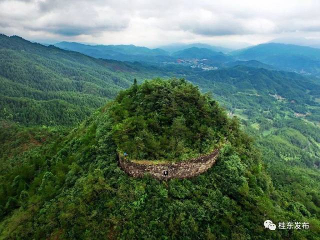 【美丽桂东】"桂东山水爽天下"摄影展:桂东在高处