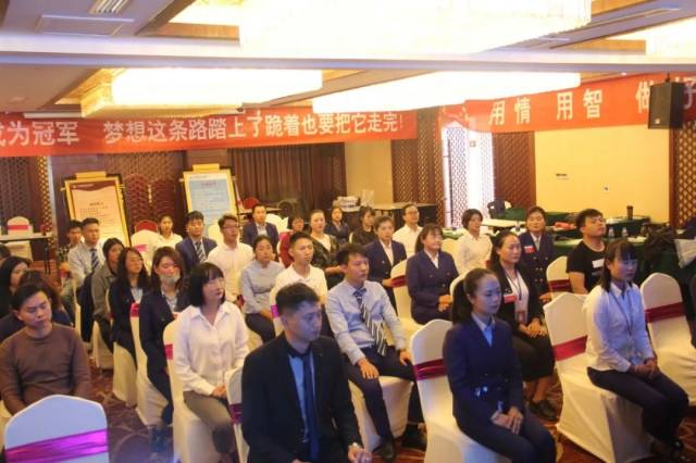 ����Ա��̬�������������š����ز�Ӫ���ɳ�ѵ��Ӫ����ѵ�γ�Բ��