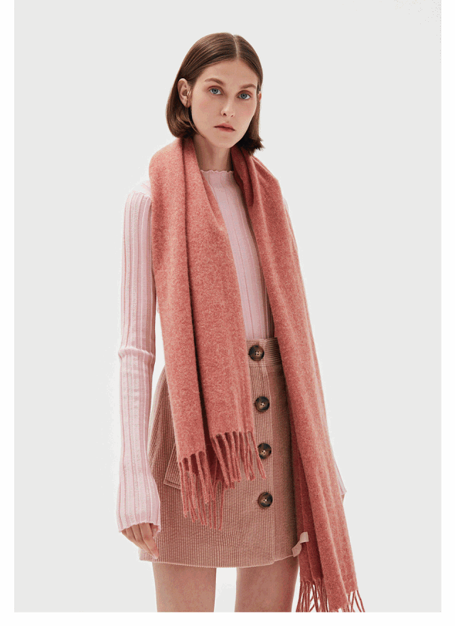 性价比秒杀burberry,这些保暖时髦两不误的围巾等你来