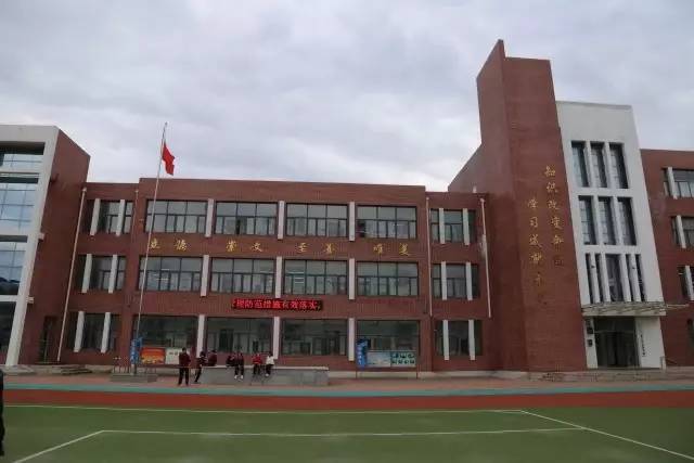 东北路小学,21中学—助力教育均衡化,联合送教海洋岛