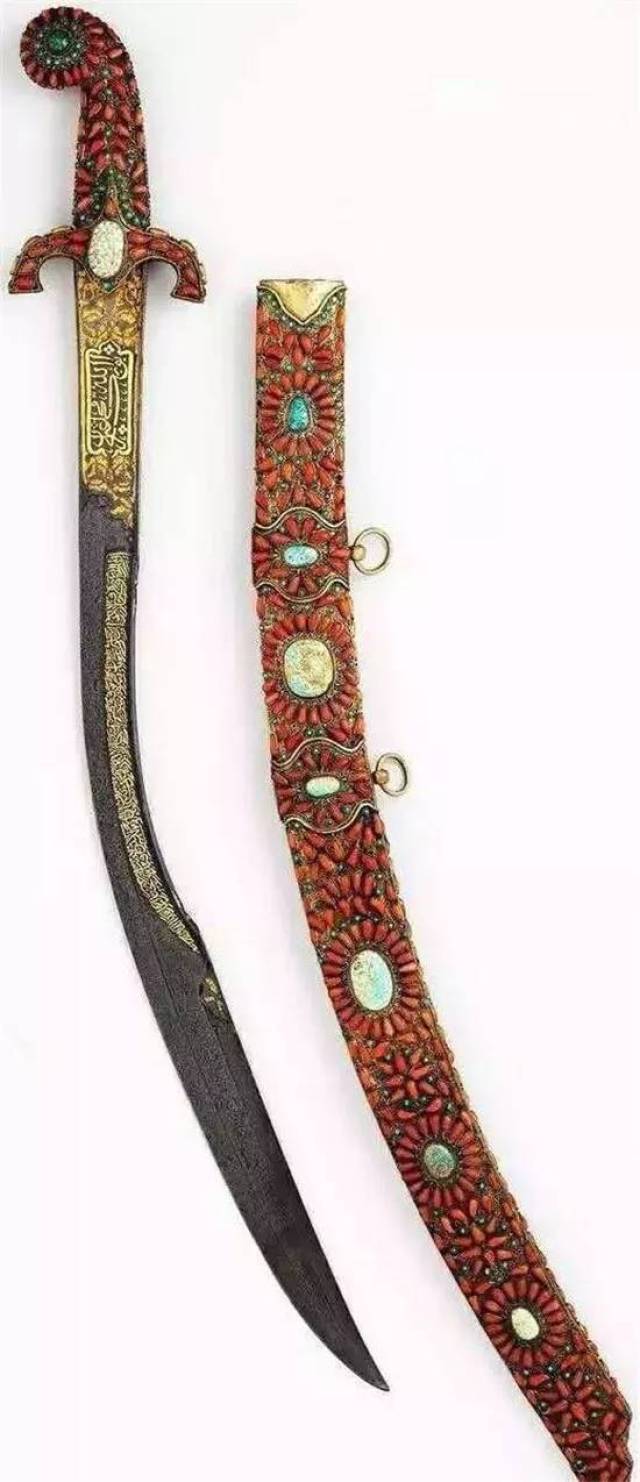 蒙古镶红珊瑚弯刀 藏于洛杉矶博物馆阿尔巴尼亚镶红珊瑚双刃弯刀