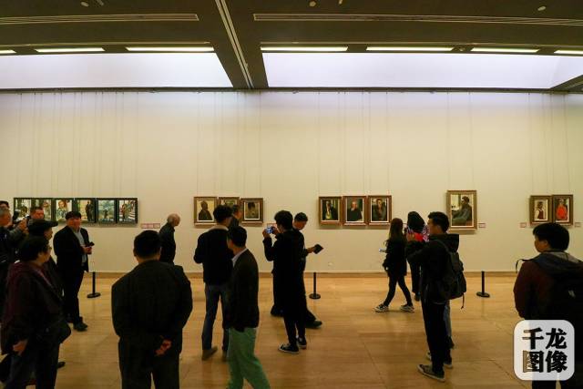 "执著追求 无愧无悔——谷钢油画展"在中国美术馆开幕