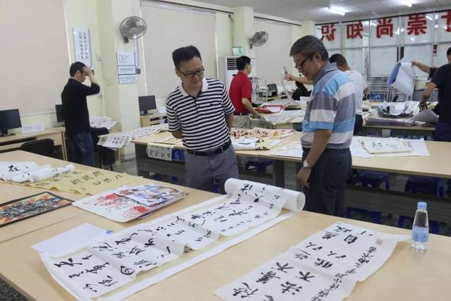 本次"醉龙杯"中小学书画大赛将根据高中组,初中组,小学组分绘画,书法