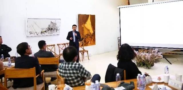 ʱ̷ͶʼֵҳϷ˽а񡷷Ͷʼֵɳ