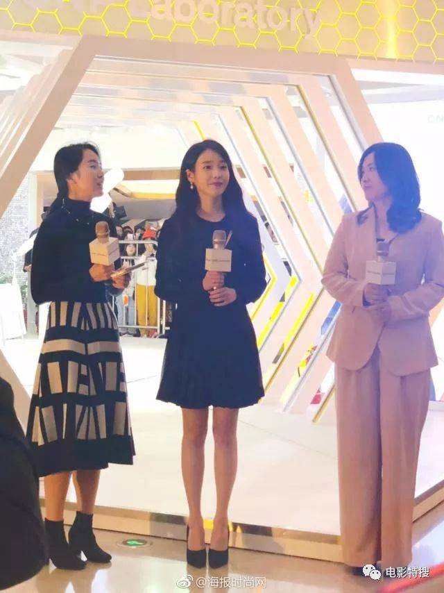 iu李知恩淡妆素颜皮肤超好,网友:侧脸感觉连小美女都不算!