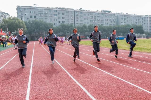 富春中学2018年体育文化节暨第45届田径运动会开幕式