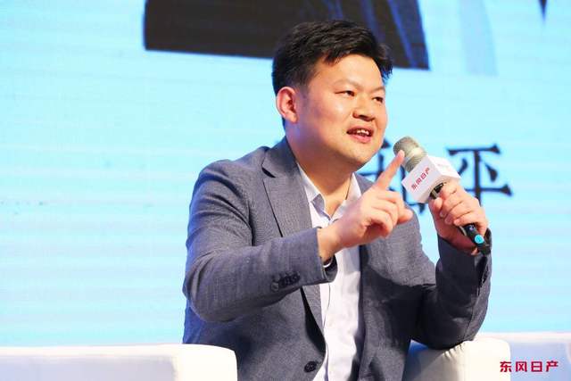 刘和平、王珮瑜登台东风日产“寻找未知的自己”北京站