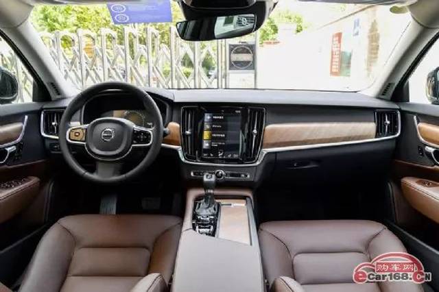 【汽车行情】40万左右买什么车好 5款40万左右降价最猛豪华车