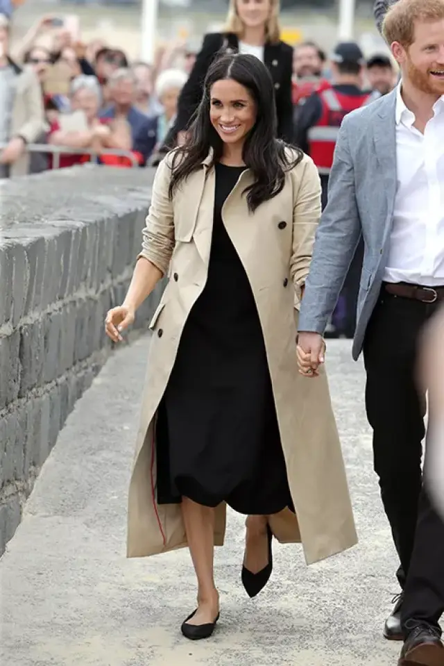 看看梅根·马克尔皇室之旅的孕妇装吧