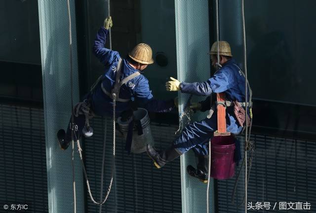 农民工心酸的8个场景,真实无奈的生活,哪张图让你眼眶