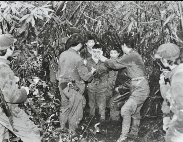 中越战争:84年我军侦察兵抓捕越南特工全过程(图)