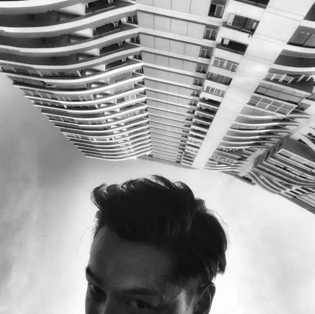 胡歌：我开始学拍照就是为了泡妞