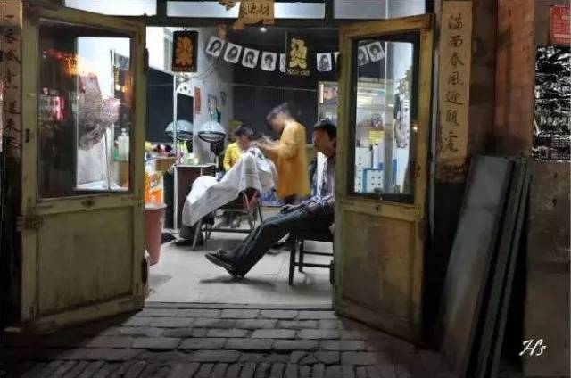 胡歌：我开始学拍照就是为了泡妞