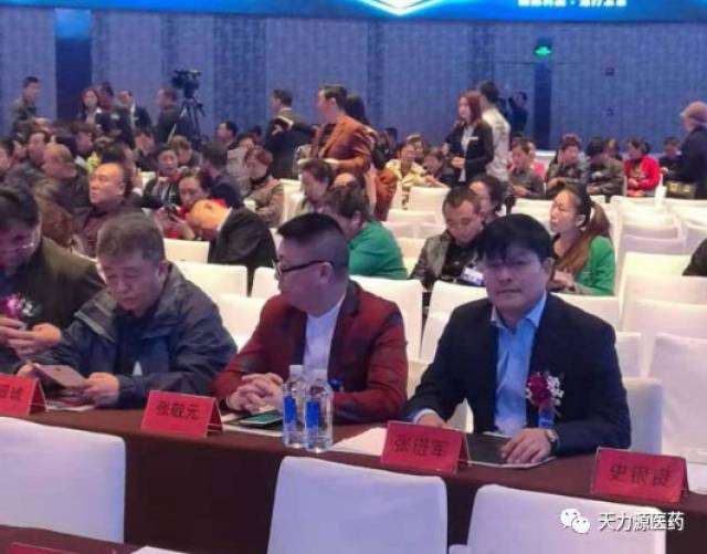 天力源控股集团董事长与续航1500公里龙牌新