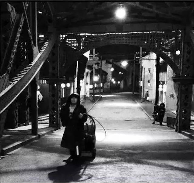 胡歌：我开始学拍照就是为了泡妞