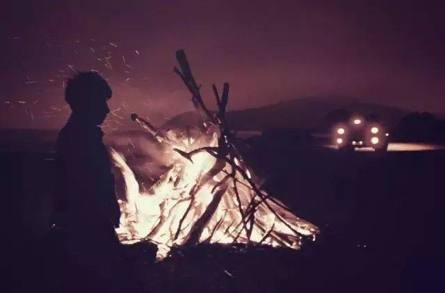 胡歌：我开始学拍照就是为了泡妞