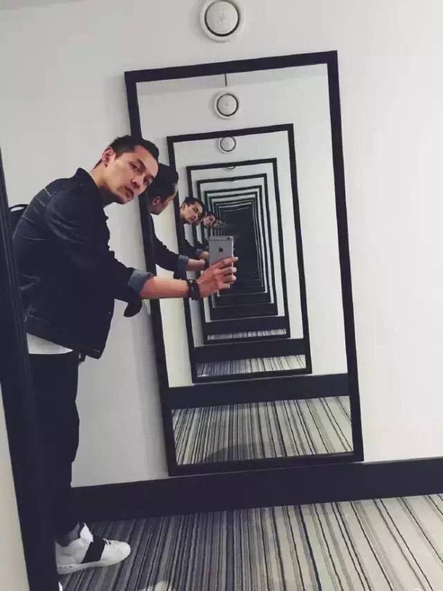 胡歌：我开始学拍照就是为了泡妞