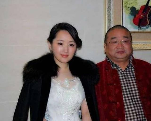 唐嫣赵丽颖刘诗诗杨幂baby等,为何一代小花都