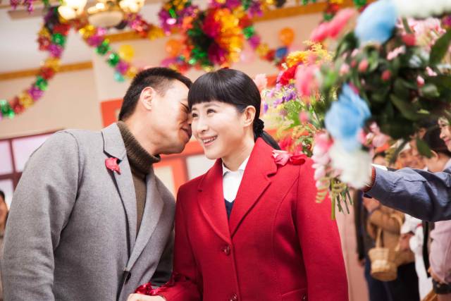 《哥哥姐姐的花样年华》将播 王雅捷王挺联袂演绎小人物的花样年华