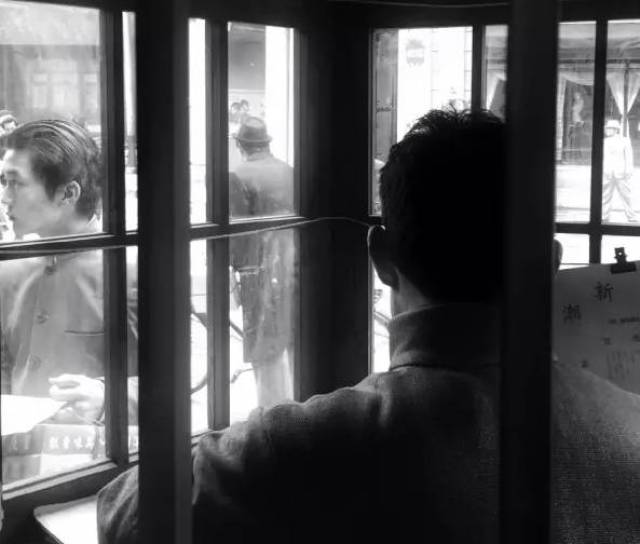 胡歌：我开始学拍照就是为了泡妞