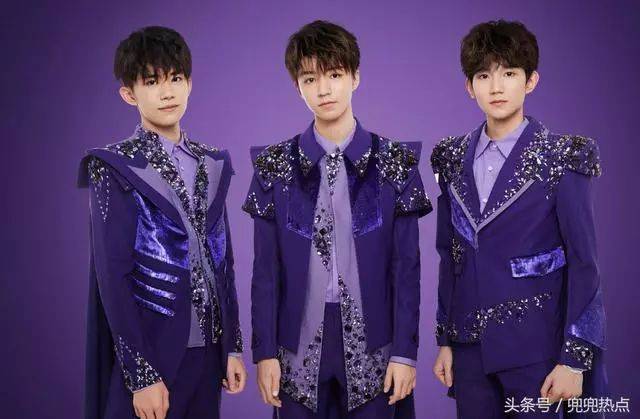 《TF小黑屋》终于更新,看到TFBOYS彩排这首